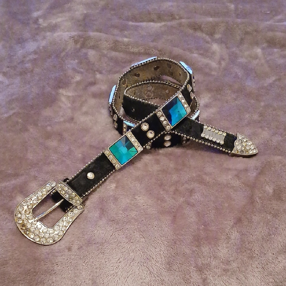 Rare WILDFIRE Bling & Genuine Cowhide Western Show Belt Women's 32